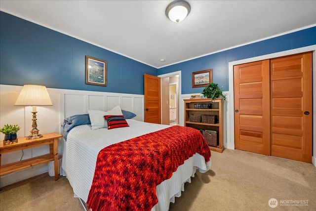 11806 105th Street Ct, Anderson Island, WA 98303