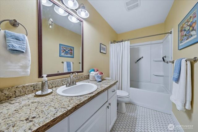 11806 105th Street Ct, Anderson Island, WA 98303