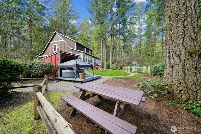 11806 105th Street Ct, Anderson Island, WA 98303