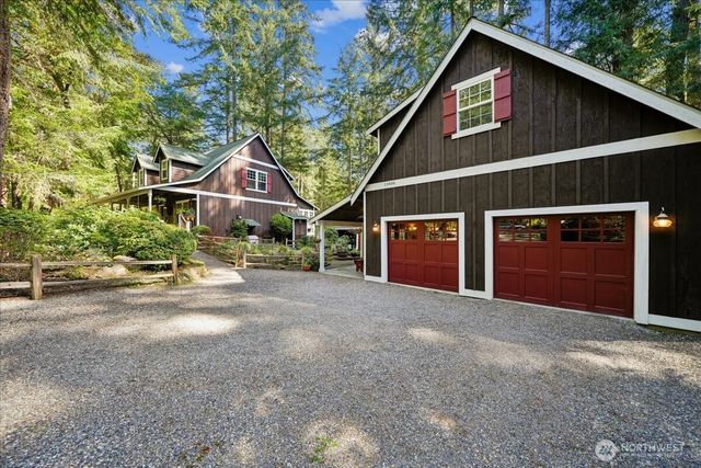 11806 105th Street Ct, Anderson Island, WA 98303