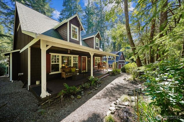 11806 105th Street Ct, Anderson Island, WA 98303