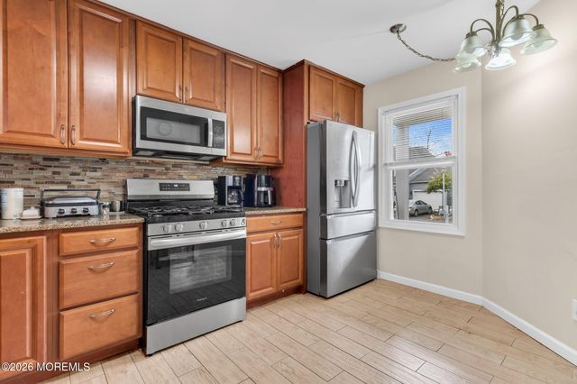 67 Claridge Court 152B, Toms River, NJ 08753