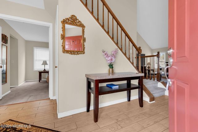 67 Claridge Court 152B, Toms River, NJ 08753