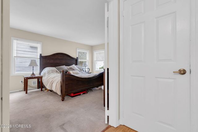 67 Claridge Court 152B, Toms River, NJ 08753