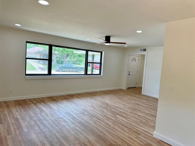 3205 Otterson Drive, Oklahoma City, OK 73112