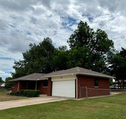 3205 Otterson Drive, Oklahoma City, OK 73112