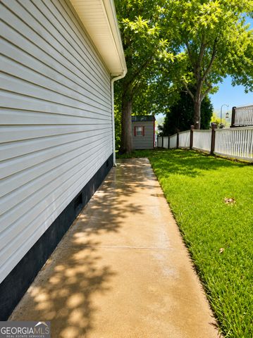 115 Rocky Point Road, Jackson, GA 30233
