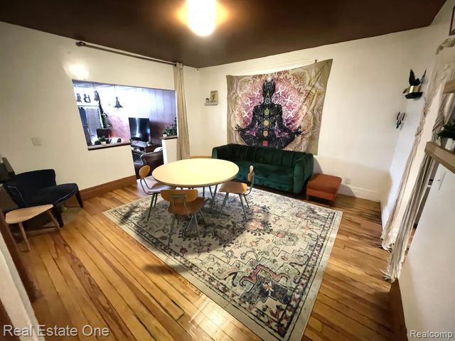 2454 Florian Street, Hamtramck, MI 48212