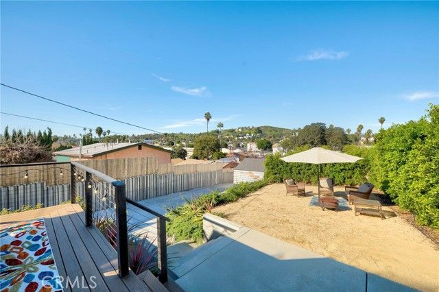5160 Oakland, Los Angeles, CA 90032