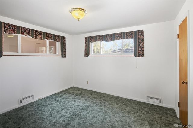 1041 Florence Street, Aurora, CO 80010