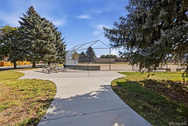 1041 Florence Street, Aurora, CO 80010
