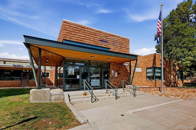 1041 Florence Street, Aurora, CO 80010