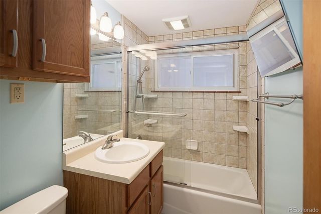 1041 Florence Street, Aurora, CO 80010