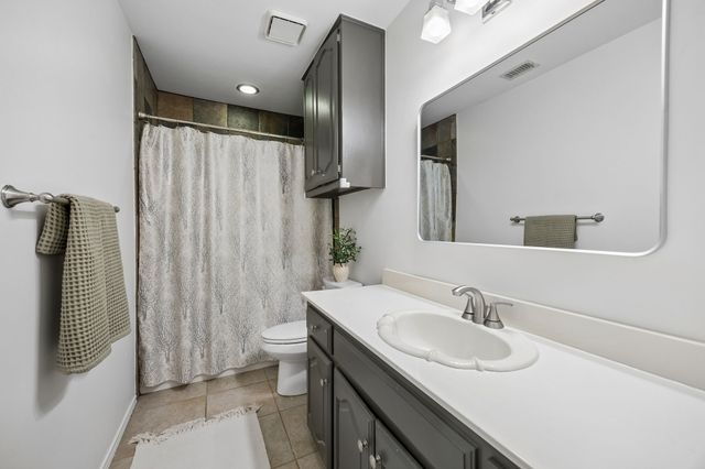 9105 Clearlake Drive, Rowlett, TX 75088