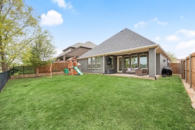 15500 Pioneer Bluff Trail, Fort Worth, TX 76262