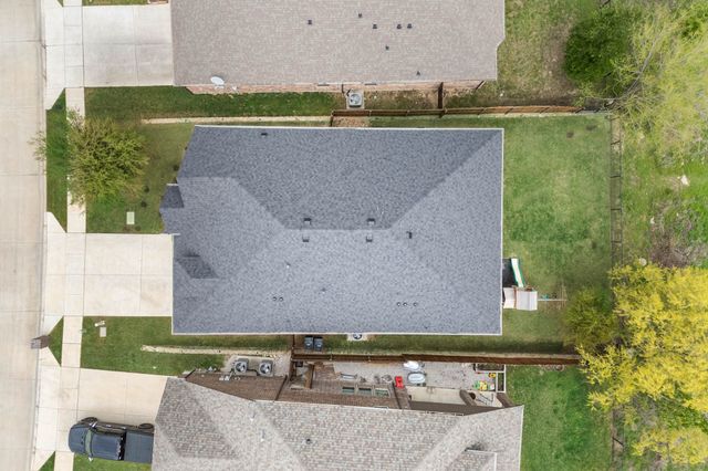 15500 Pioneer Bluff Trail, Fort Worth, TX 76262