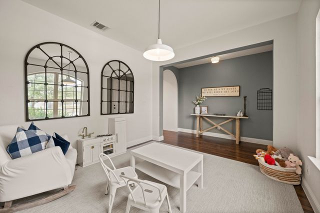 15500 Pioneer Bluff Trail, Fort Worth, TX 76262