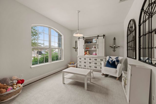 15500 Pioneer Bluff Trail, Fort Worth, TX 76262