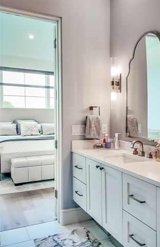 320 N O Connor Ridge Boulevard 21, Irving, TX 75038