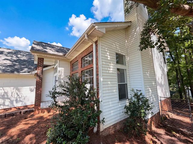 39 Saint Albans Road, Irmo, SC 29063
