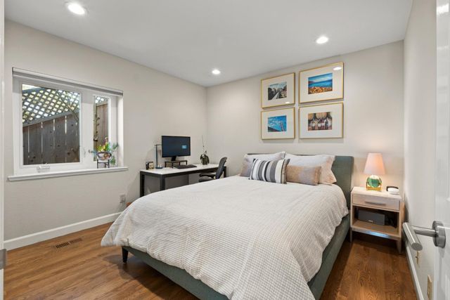 610 Lakeview Way, Redwood City, CA 94062
