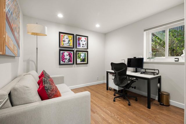 610 Lakeview Way, Redwood City, CA 94062
