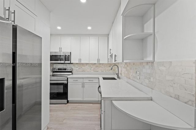 7765 SW 86th St F2-303, Miami, FL 33143