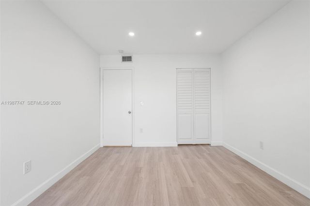 7765 SW 86th St F2-303, Miami, FL 33143