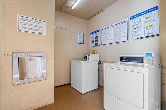 7765 SW 86th St F2-303, Miami, FL 33143