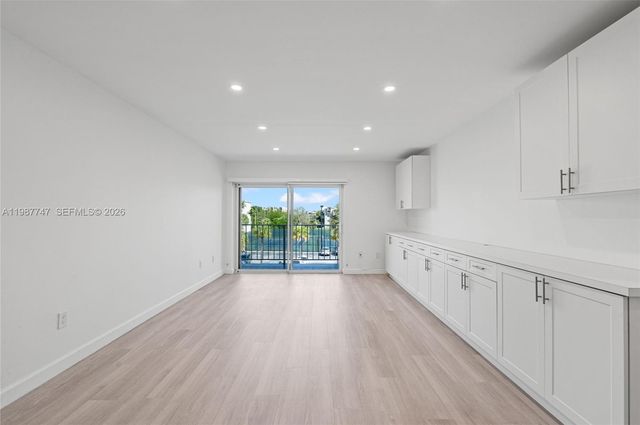 7765 SW 86th St F2-303, Miami, FL 33143