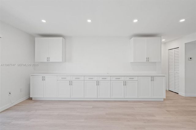 7765 SW 86th St F2-303, Miami, FL 33143