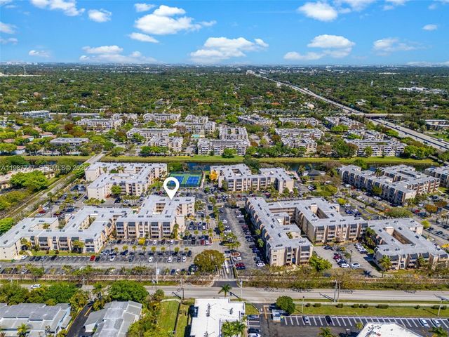 7765 SW 86th St F2-303, Miami, FL 33143