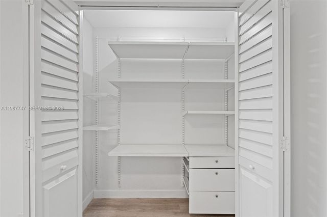 7765 SW 86th St F2-303, Miami, FL 33143