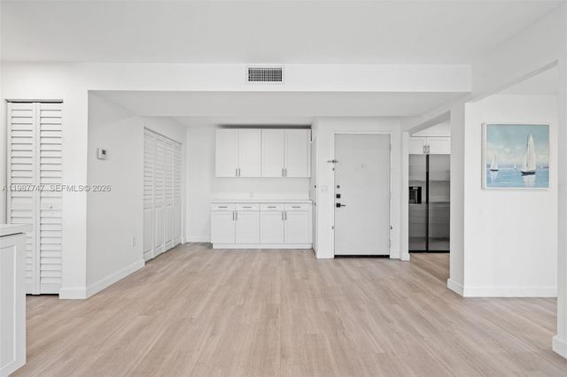 7765 SW 86th St F2-303, Miami, FL 33143