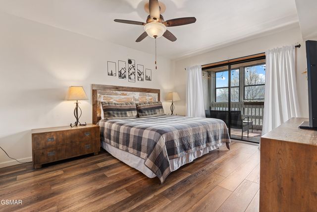 1130 Ski View Drive, Gatlinburg, TN 37738