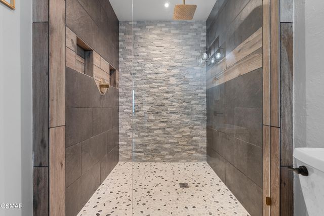 1130 Ski View Drive, Gatlinburg, TN 37738