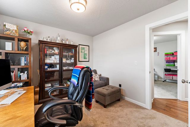 1227 W Quail Crest Ave, Spokane, WA 99224