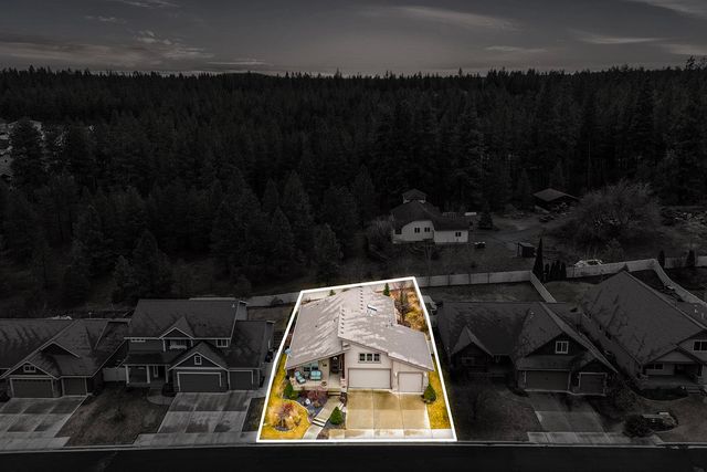 1227 W Quail Crest Ave, Spokane, WA 99224