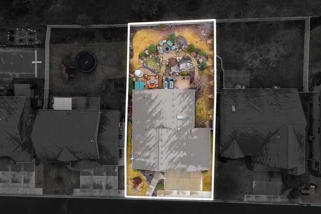 1227 W Quail Crest Ave, Spokane, WA 99224