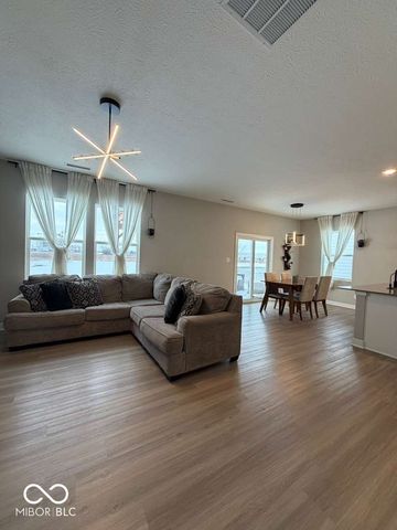 19994 Edwick Drive, Westfield, IN 46074