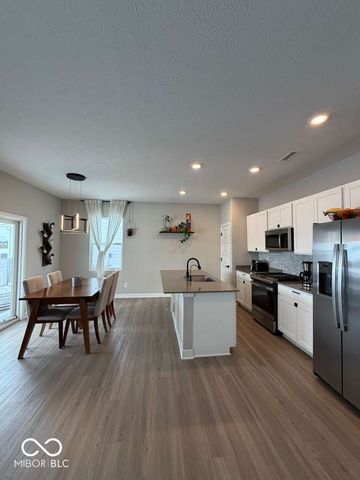 19994 Edwick Drive, Westfield, IN 46074