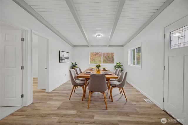 9406 Glencove Road NW, Gig Harbor, WA 98329