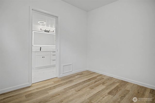 9406 Glencove Road NW, Gig Harbor, WA 98329