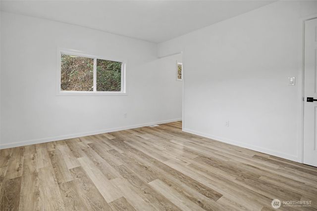 9406 Glencove Road NW, Gig Harbor, WA 98329