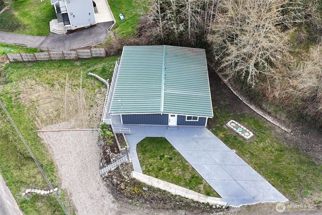 9406 Glencove Road NW, Gig Harbor, WA 98329