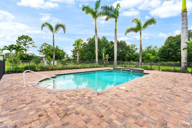 2952 SW Buena Vista Drive, Palm City, FL 34990