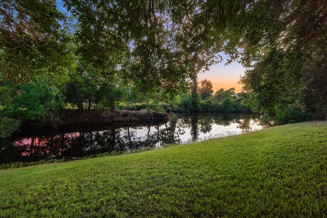 2952 SW Buena Vista Drive, Palm City, FL 34990