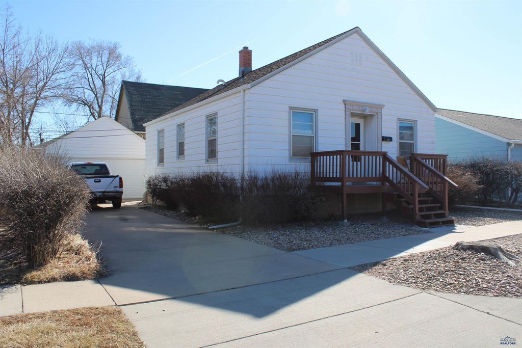 722 5TH ST, Rapid City, SD 57701