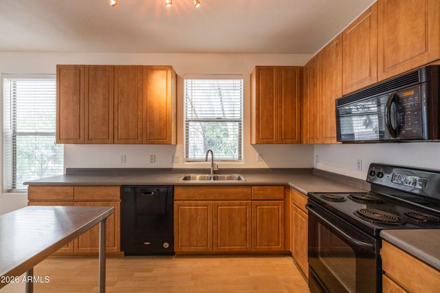 615 E PORTLAND Street 175, Phoenix, AZ 85004