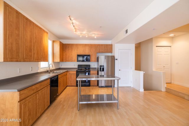 615 E PORTLAND Street 175, Phoenix, AZ 85004